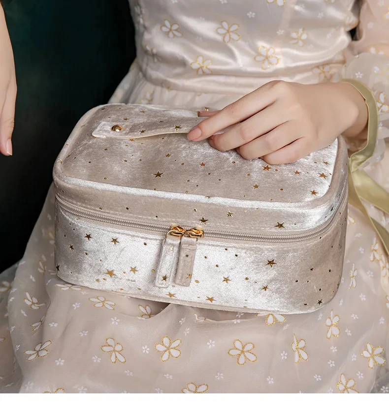 Portable Travel Small Cosmetic Bag Flannel Cosmetic Storage Bag Hand Flannel Women's Large Capacity Starry Sky Cosmetic Bag