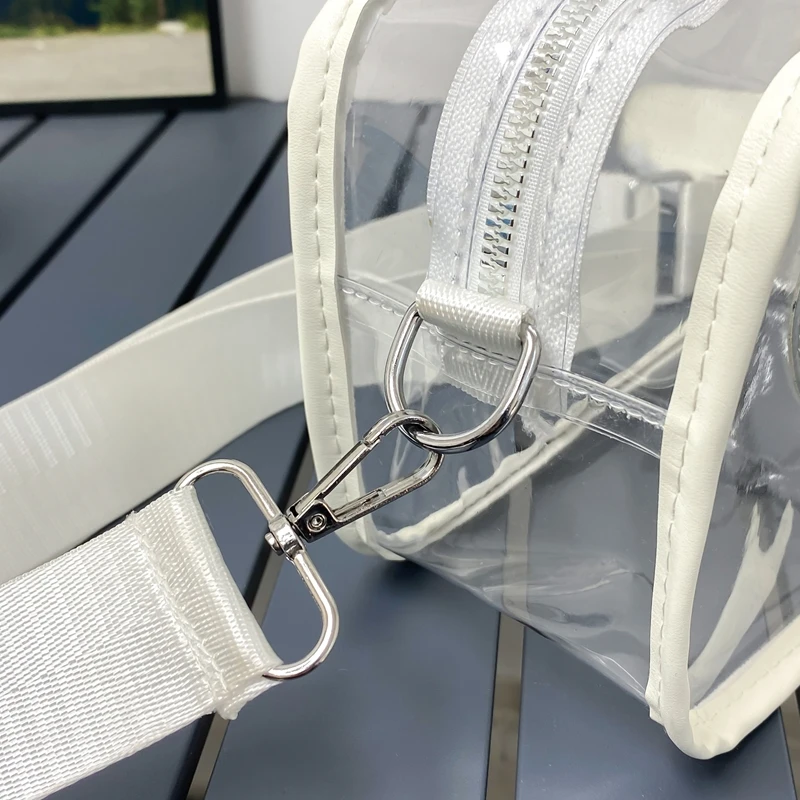 New Transparent PVC Fashion Women's Bag With Love Pattern Leisure Shoulder Bag Travel Belt Zero Wallet Versatile Crossbody Bag