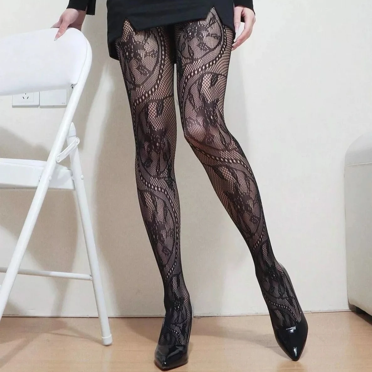 Women's Y2k Fishnet Styling Fashion Colored Tights One Size Purple Vine Gothic Carriage Wheel Patterned Tights Hosiery Stockings