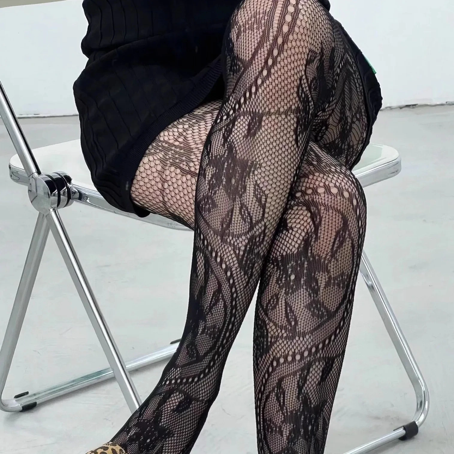 Women's Y2k Fishnet Styling Fashion Colored Tights One Size Purple Vine Gothic Carriage Wheel Patterned Tights Hosiery Stockings