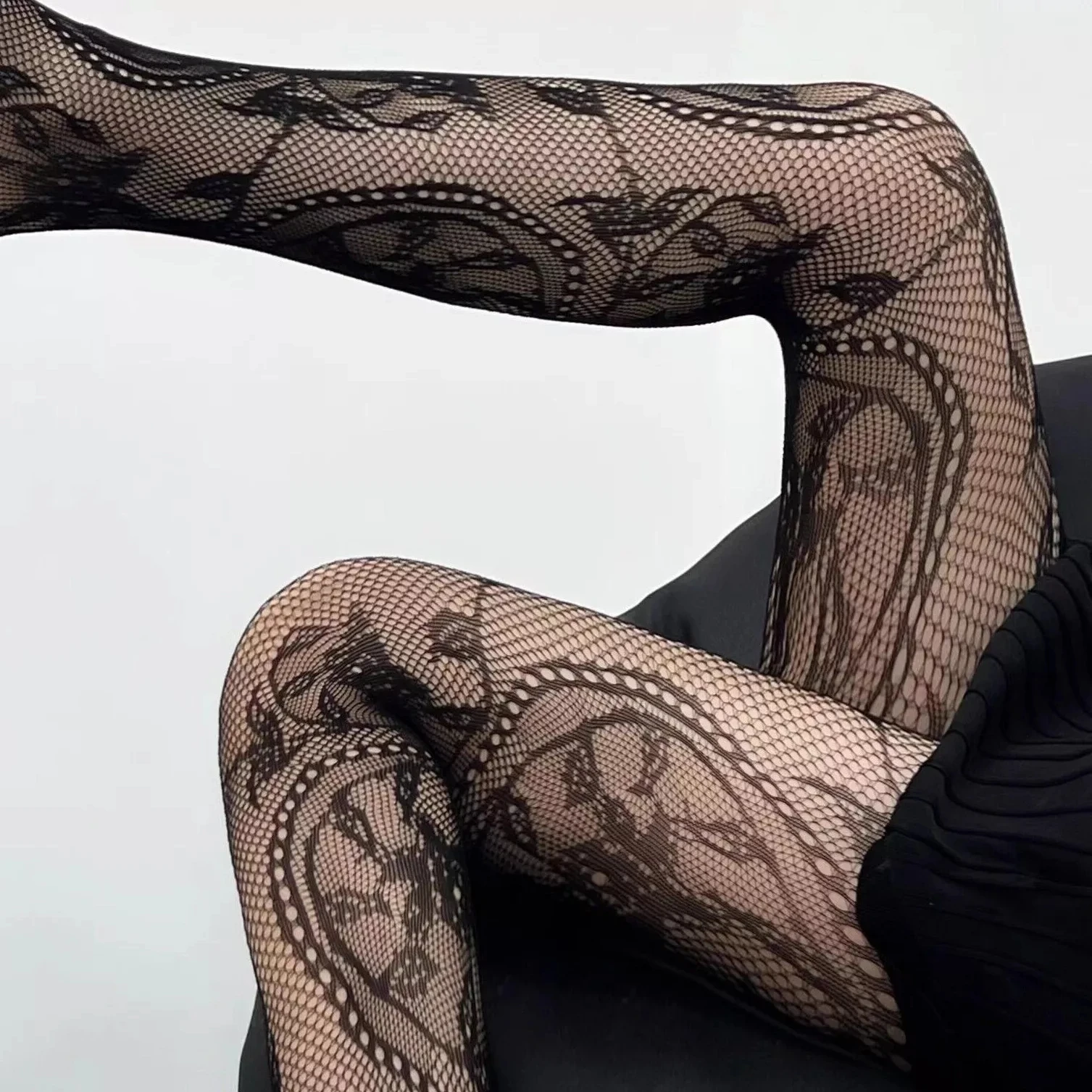 Women's Y2k Fishnet Styling Fashion Colored Tights One Size Purple Vine Gothic Carriage Wheel Patterned Tights Hosiery Stockings