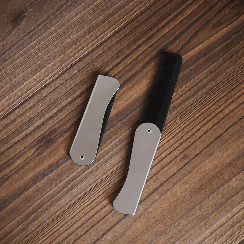 1pc Foldable Anti Static Pocket Steel Comb Men's Oil Head Portable Beard Comb Foldable Styling Tool Special for Real Hair Wigs
