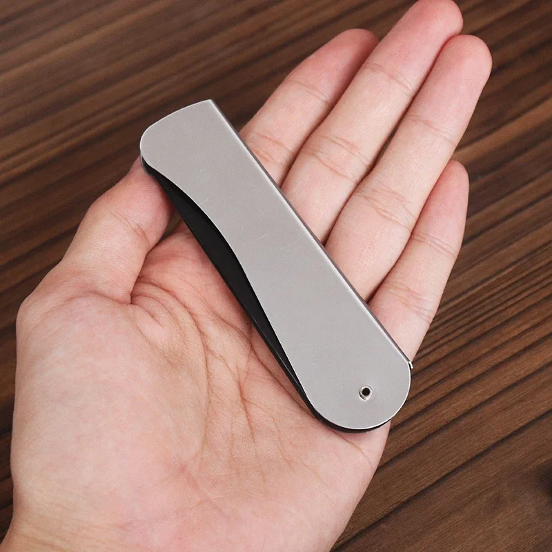1pc Foldable Anti Static Pocket Steel Comb Men's Oil Head Portable Beard Comb Foldable Styling Tool Special for Real Hair Wigs