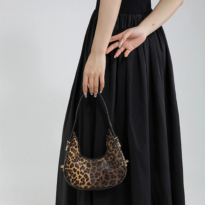 New Cow Pattern Shoulder Bag For Spring/Summer Versatile Women's Bag Personalized Korean Leopard Pattern Underarm Handbag