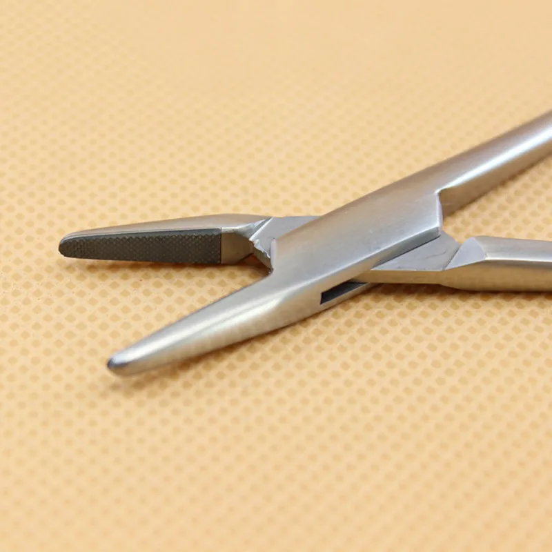 1PC Medical Needle Holder Plier With TC Head German Reusable Stainless Steel Gold Plated Handle Orthodontic Forcep Surgical Tool