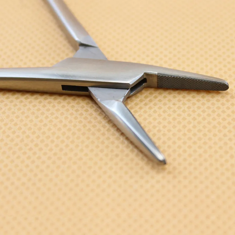 1PC Medical Needle Holder Plier With TC Head German Reusable Stainless Steel Gold Plated Handle Orthodontic Forcep Surgical Tool