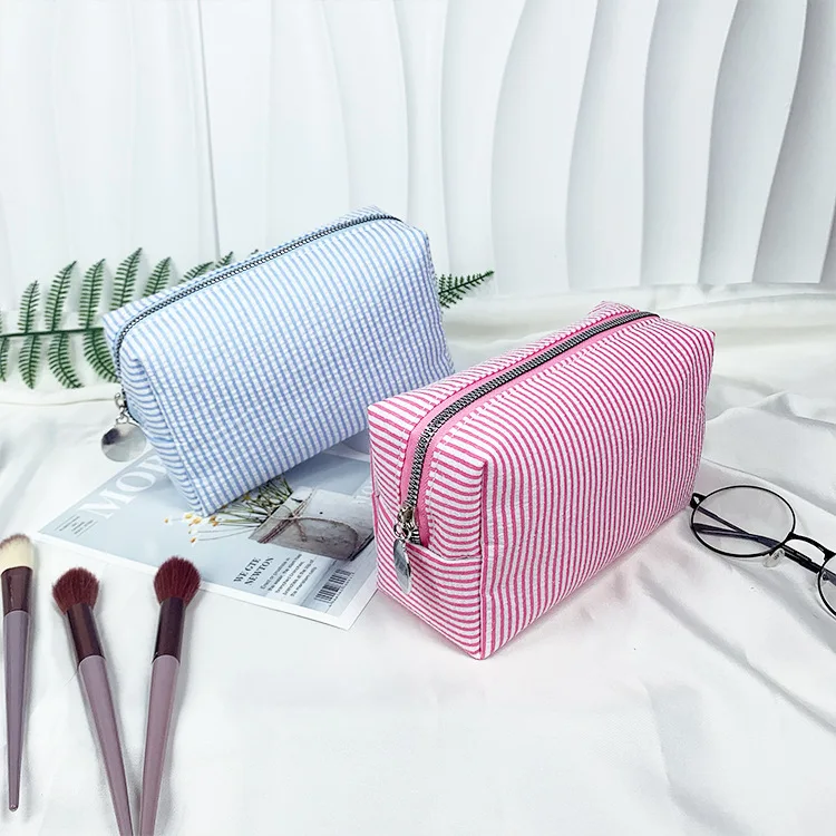 Fashion Women Ruffle Cosmetic Bags Pink/Purple Striped Storage Make Up Bags for Women Lady with Zipper Travel Bag Makeup Bag