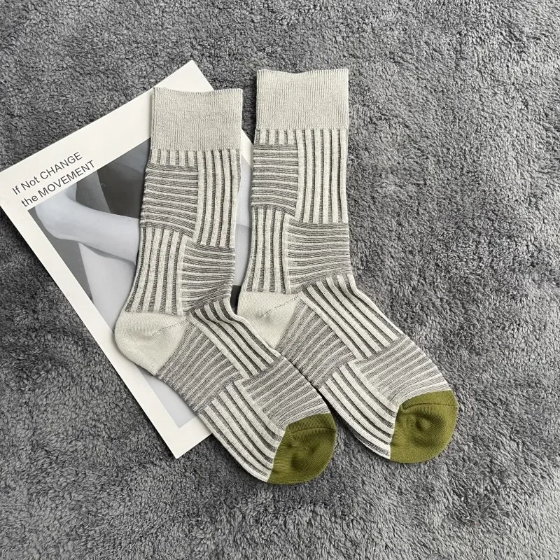 Soft Combed Cotton Women's Two Toe Socks Fashion Retro Striped Color Matching Harajuku Japanese Sandals Tabi Socks Autumn Winter