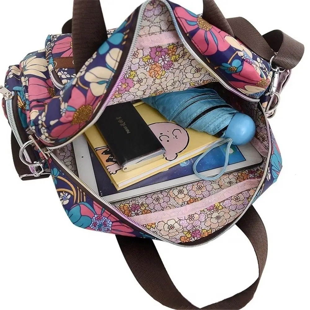 Women's Travel Bags, Weekender Carry on Bag for Women, Sports Gym Bag, Workout Duffel Bag, Overnight Shoulder Bag
