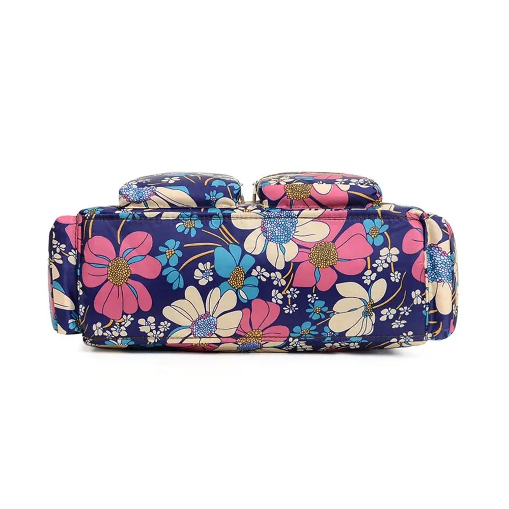 Women's Travel Bags, Weekender Carry on Bag for Women, Sports Gym Bag, Workout Duffel Bag, Overnight Shoulder Bag