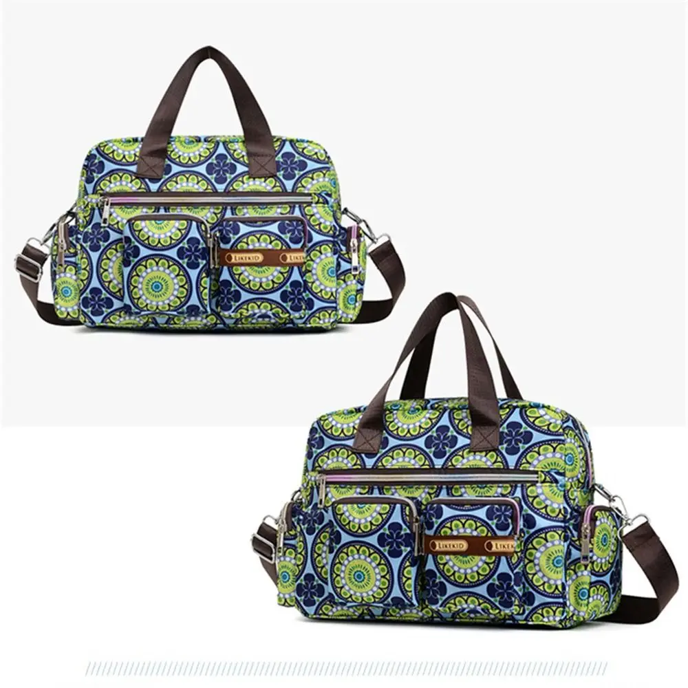 Women's Travel Bags, Weekender Carry on Bag for Women, Sports Gym Bag, Workout Duffel Bag, Overnight Shoulder Bag