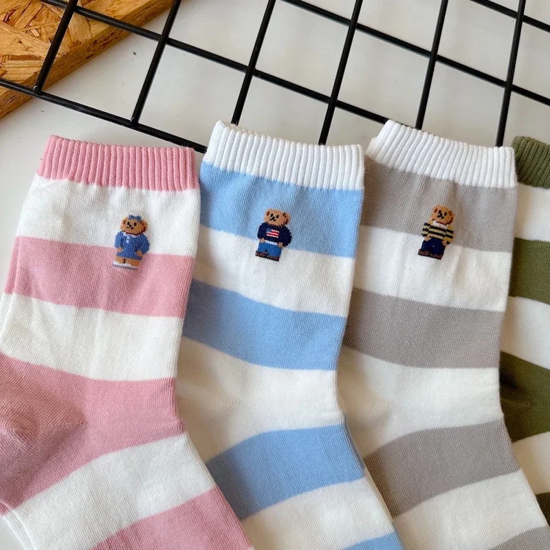 Good Quality Cartoon Elegant Lady Bear Women's Cute Socks Cotton Harajuku Style Woman Novelty Breathable Sox Christmas Gifts