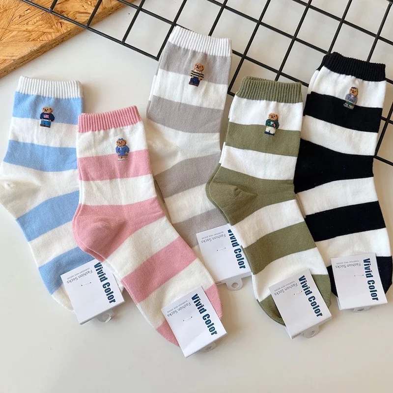 Good Quality Cartoon Elegant Lady Bear Women's Cute Socks Cotton Harajuku Style Woman Novelty Breathable Sox Christmas Gifts