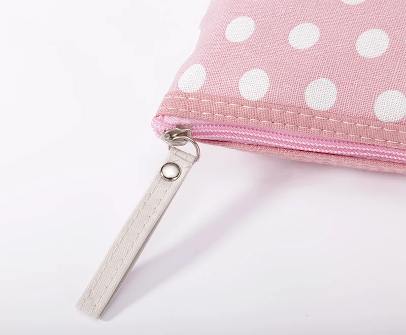 Classic Hot Selling Polka Dot Fabric Makeup Bags Waterproof Portable Zipper Wash Cosmetic Pouch Girl Phone Key Bag