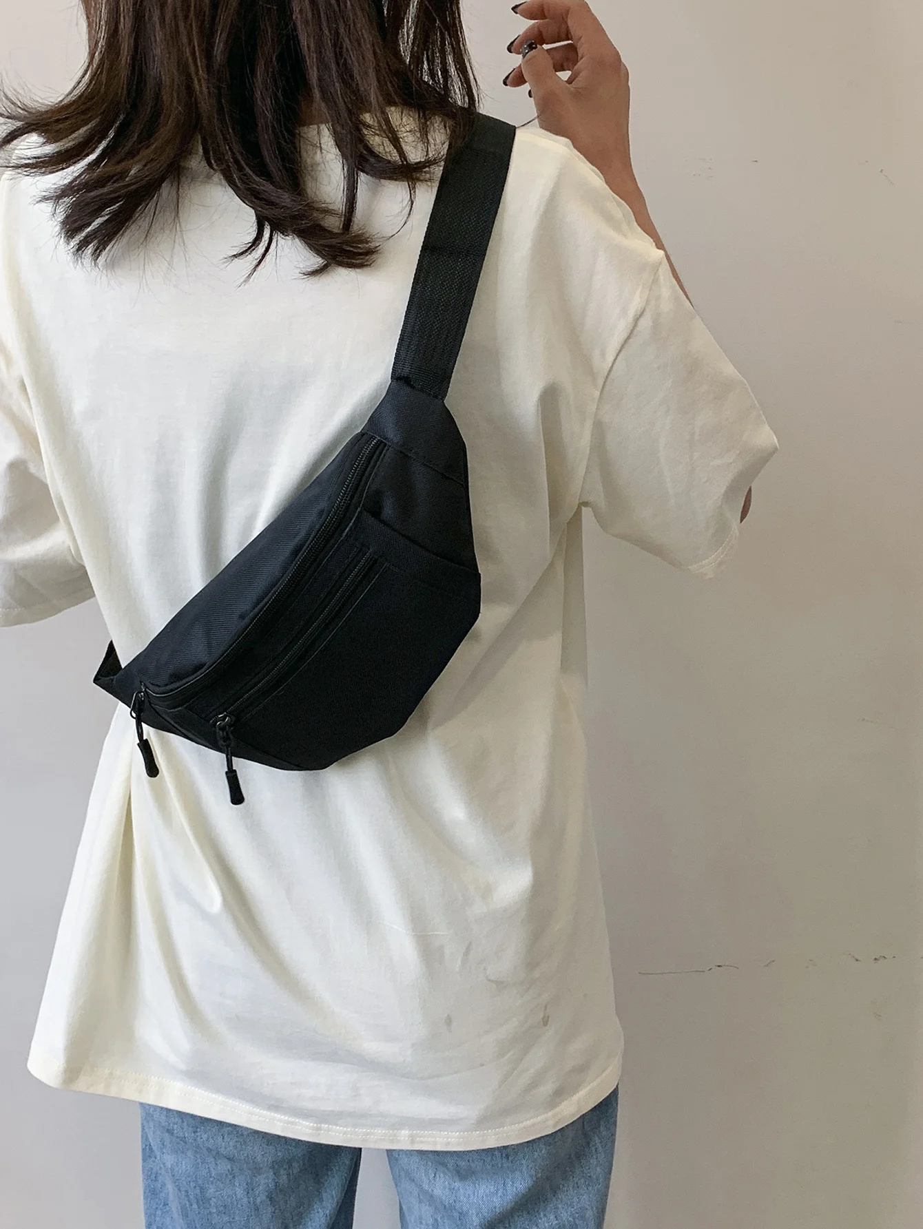 Fanny Pack Sports Festival Workout Traveling Running Large Crossbody Casual Hands-Free Wallets Waist Pack Phone Bag