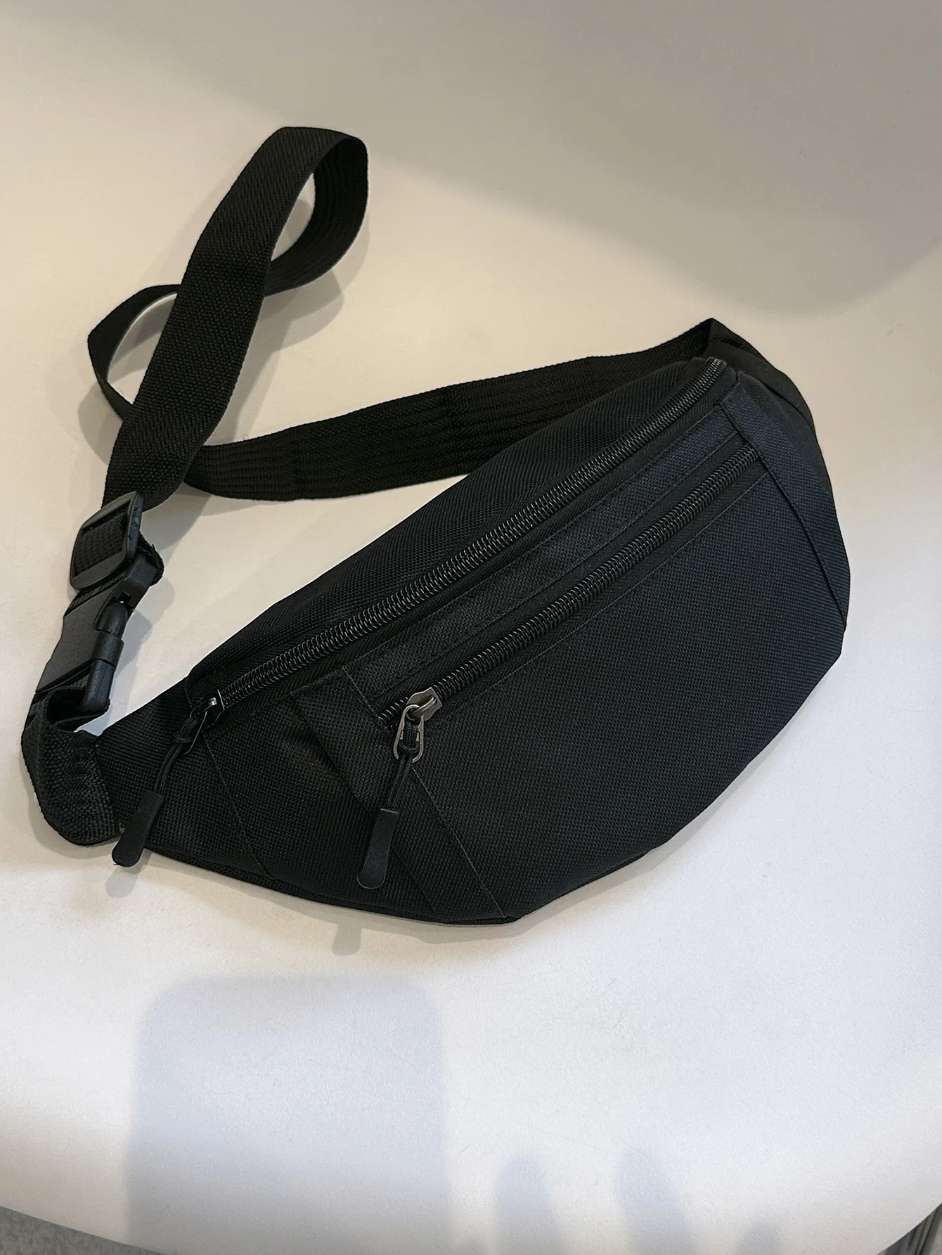 Fanny Pack Sports Festival Workout Traveling Running Large Crossbody Casual Hands-Free Wallets Waist Pack Phone Bag