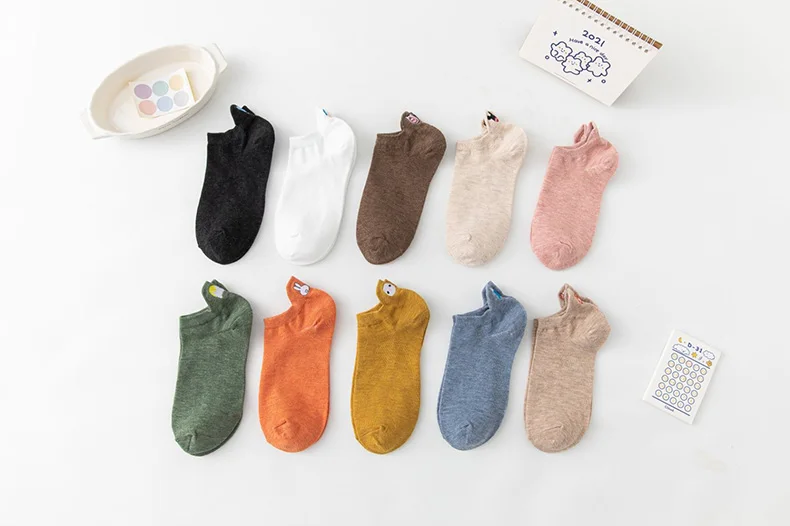10 Pairs Women Cute Socks Cotton Kawai Embroidered Funny Low Cut Socks for Women Girls Ankle Socks Harajuku Girls School Gifts