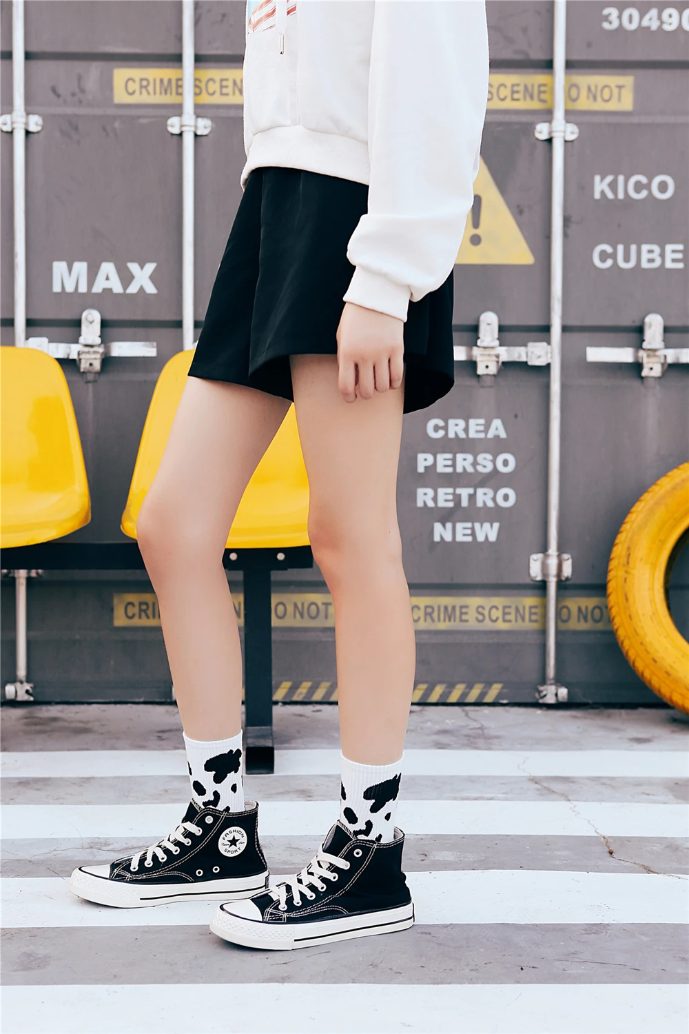 New Cow Lovely Harajuku Japanese Style Cotton Women Striped Solid Breathable Casual Cartoon Socks White Black Dropship
