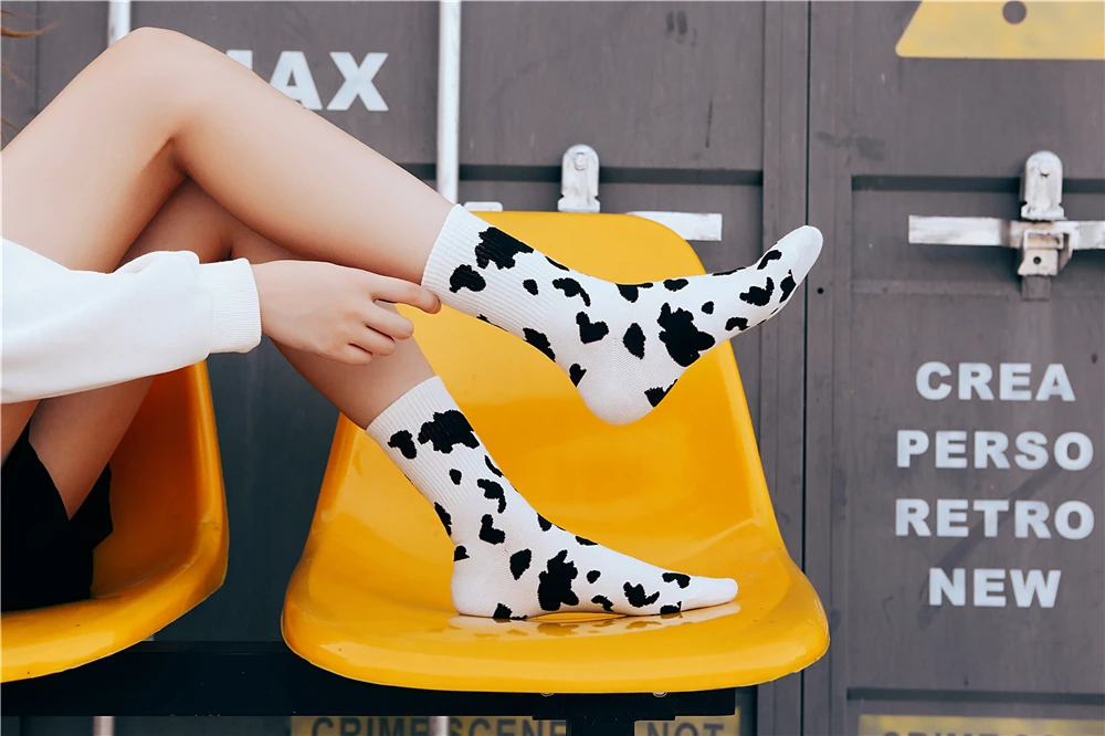 New Cow Lovely Harajuku Japanese Style Cotton Women Striped Solid Breathable Casual Cartoon Socks White Black Dropship