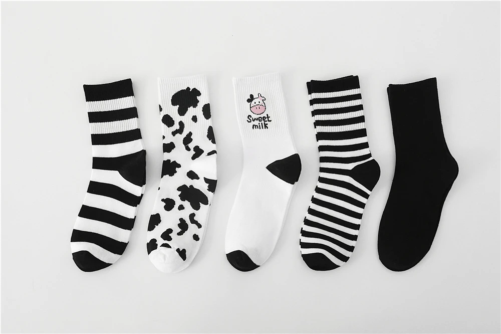 New Cow Lovely Harajuku Japanese Style Cotton Women Striped Solid Breathable Casual Cartoon Socks White Black Dropship