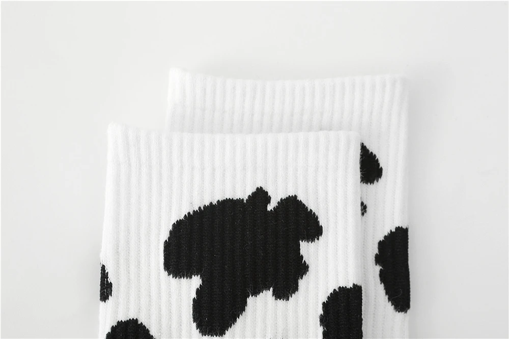 New Cow Lovely Harajuku Japanese Style Cotton Women Striped Solid Breathable Casual Cartoon Socks White Black Dropship