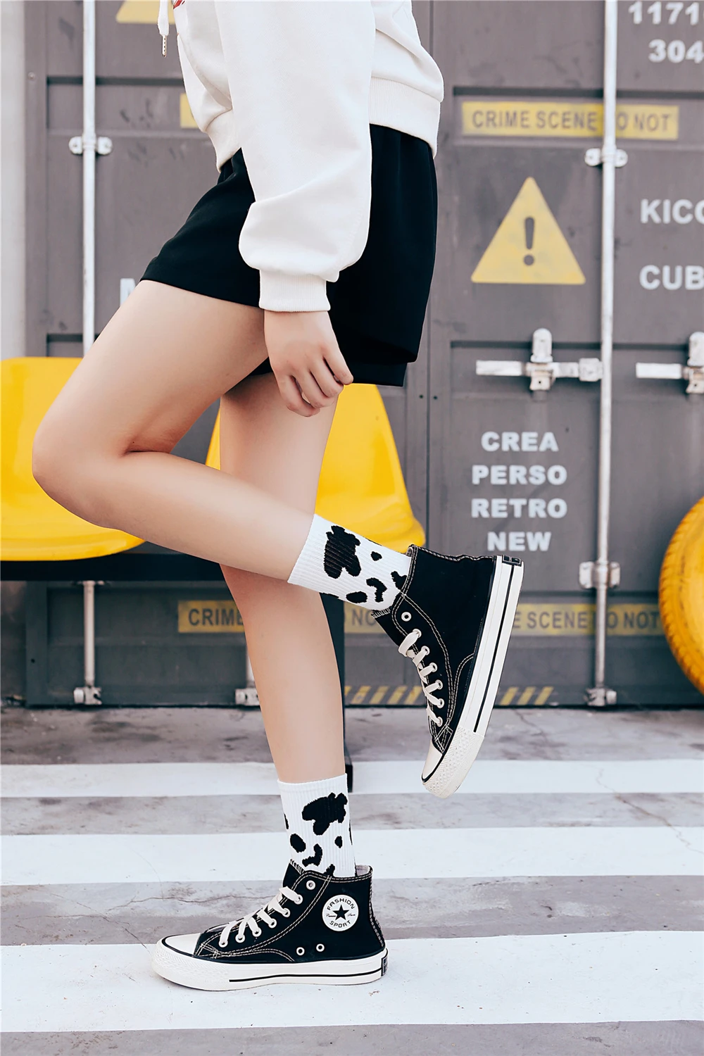 New Cow Lovely Harajuku Japanese Style Cotton Women Striped Solid Breathable Casual Cartoon Socks White Black Dropship