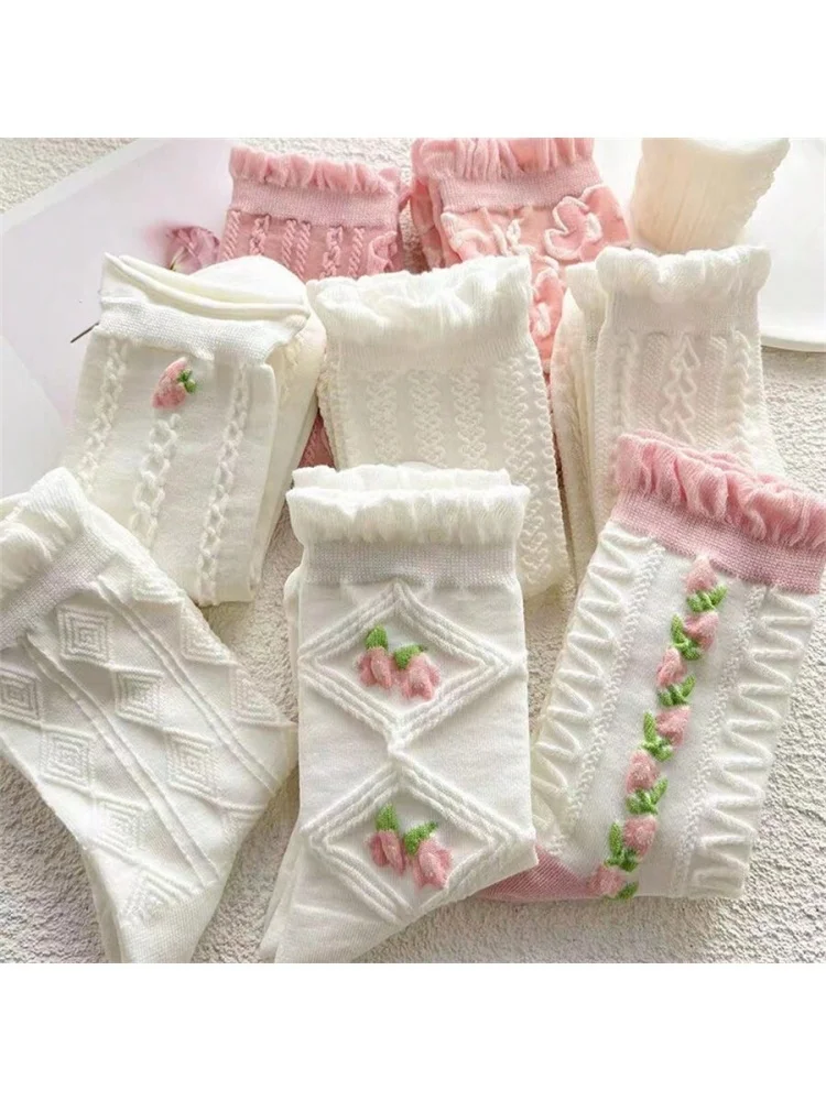 5 pairs of pink and white girl diamond patterned flower socks pink and cute lace mid length socks