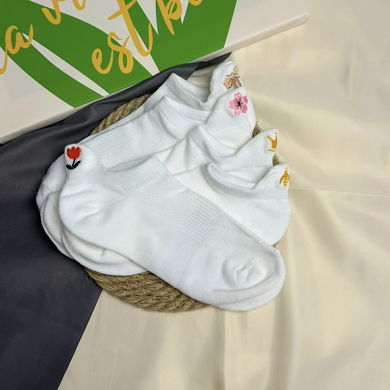 5 pairs of embroidered breathable mesh white socks crown cute shallow mouth minimalist socks