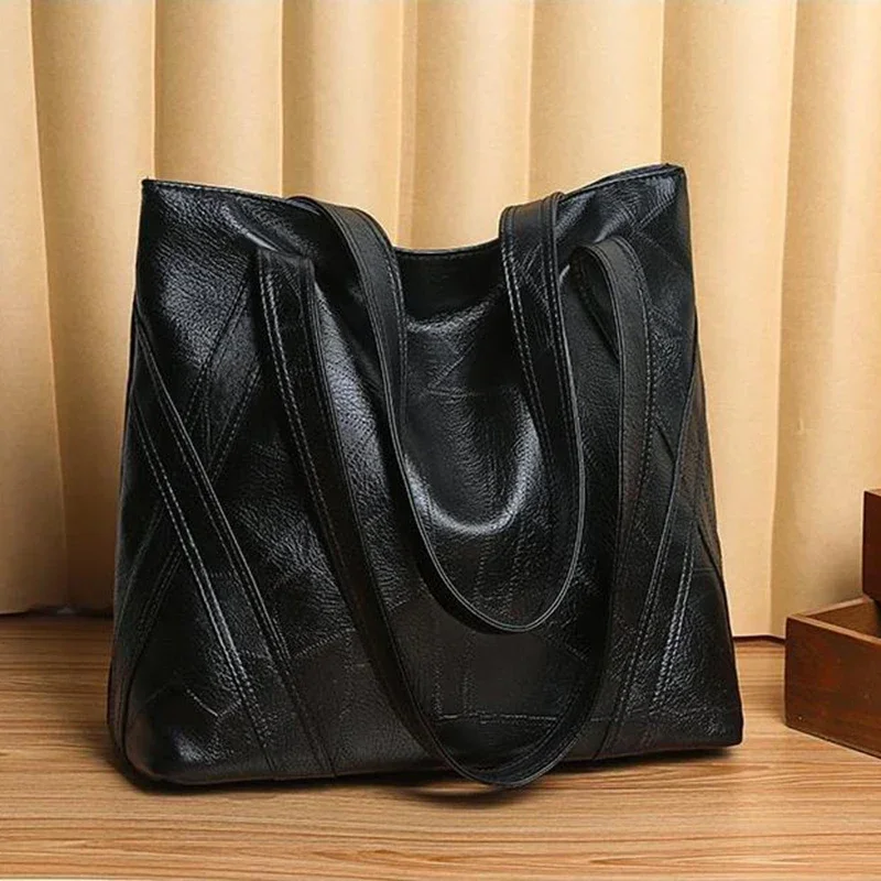 PU Zipper High Quality Women's Shoulder Bag 2024 Soft Faced Large Capacity Fashionable Commuting Women's Shoulder Bag