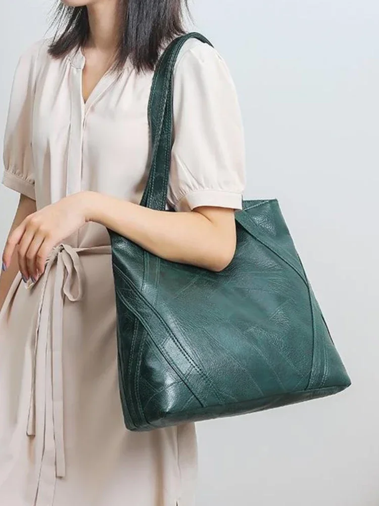 PU Zipper High Quality Women's Shoulder Bag 2024 Soft Faced Large Capacity Fashionable Commuting Women's Shoulder Bag
