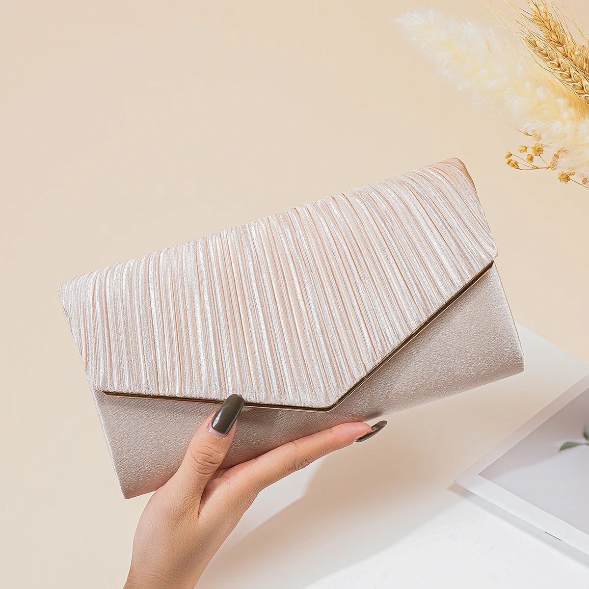 Elegant Pleated Evening Bag, Solid Color Textured Envelope Dinner Bag, Perfect Clutch For Party, Wedding And Banquet