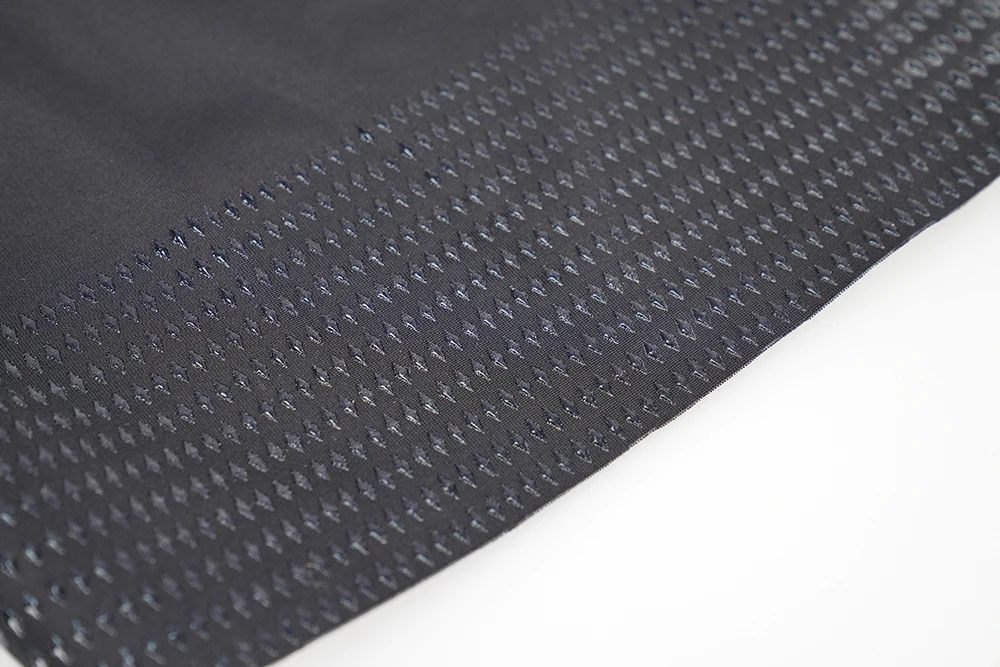 DAREVIE Cycling Bib Shorts Seamless 4.0 Italy ELASTIC-INTERFACE Pad Cycling Shorts Diamond Leg Gripper Men's Bretelelle Shorts