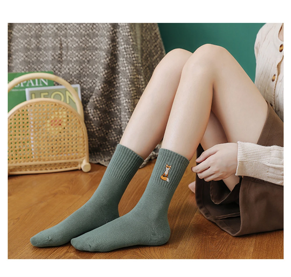New Cute Embroidery Fox Cartoon Animal Socks Funny Pets Practicing Yoga Cotton Art Sokken Dropship