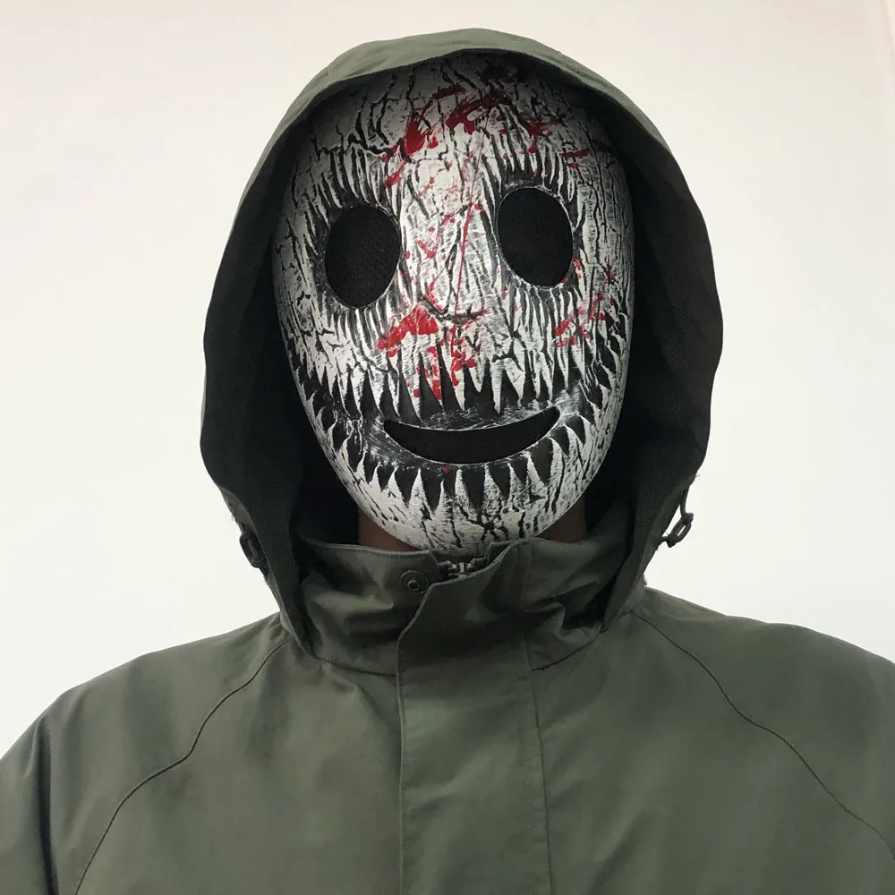 Horror white Smile Mask With Blood Splatter Cosplay Creepy Skull Thicken Plastic Masks Halloween Party Costume Prop High Quality