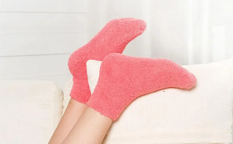 Soft Coral Fleece Velvet Socks For Women Warm Bed Socks Winter Sweet Gift