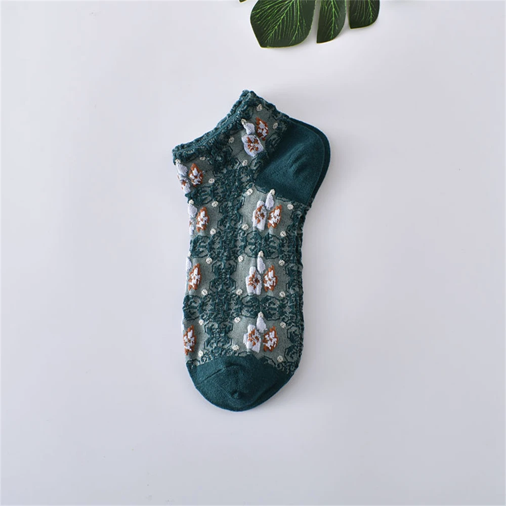 3 Pairs / Lot New Chic Women's Kawaii Cute Summer Fashion Ethnic Lolita Flower Retro Socks Dropship