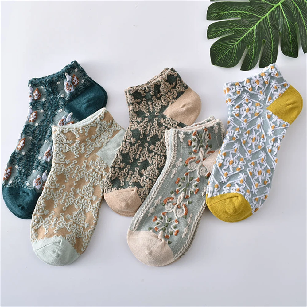 3 Pairs / Lot New Chic Women's Kawaii Cute Summer Fashion Ethnic Lolita Flower Retro Socks Dropship