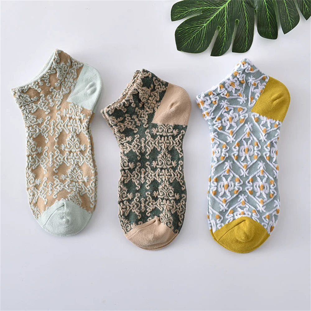 3 Pairs / Lot New Chic Women's Kawaii Cute Summer Fashion Ethnic Lolita Flower Retro Socks Dropship