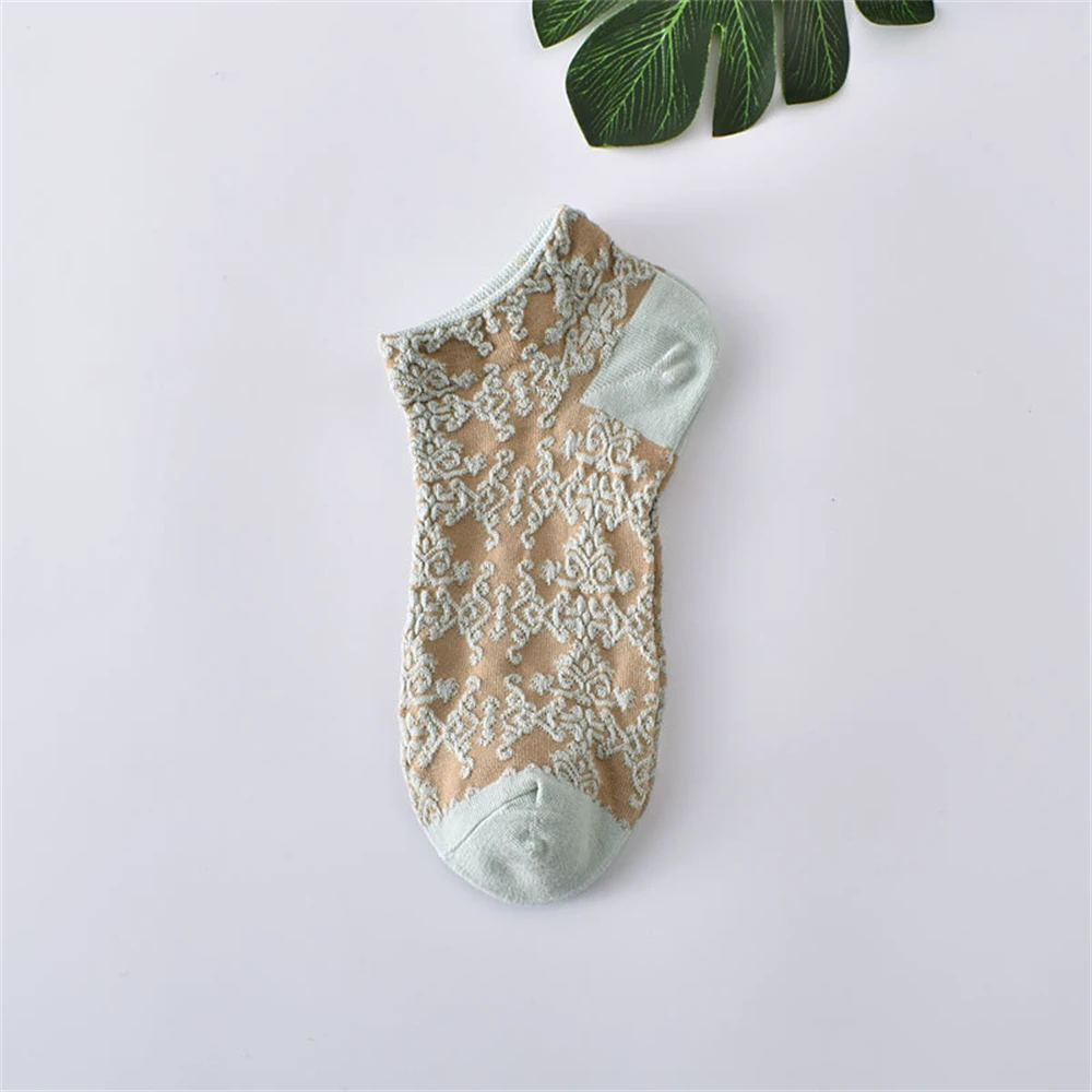 3 Pairs / Lot New Chic Women's Kawaii Cute Summer Fashion Ethnic Lolita Flower Retro Socks Dropship