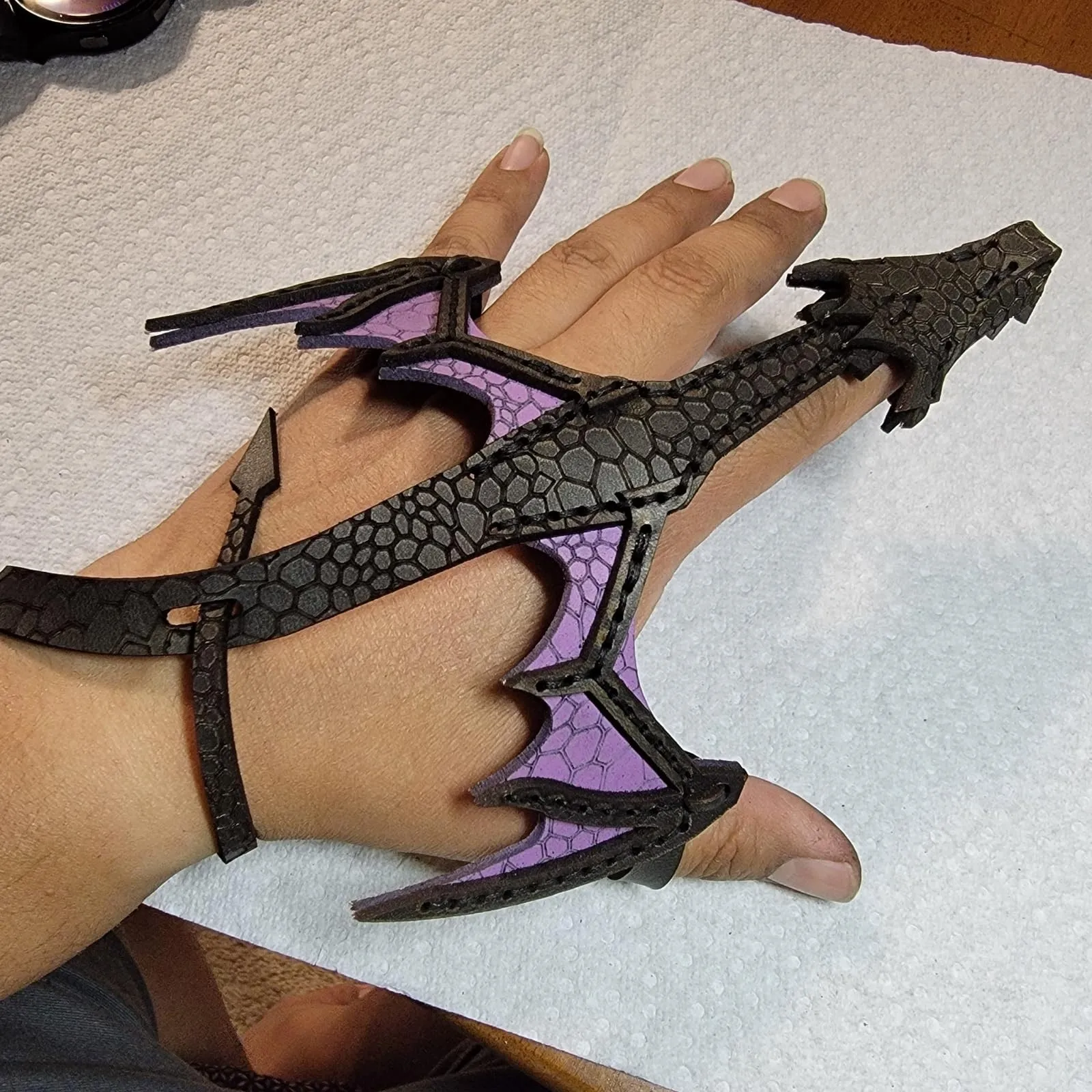Hot Leather Dragon Glove Gift Braided Retro Bracelet Wristband Wrap Adjustable Hand Dragon Mittens Men
