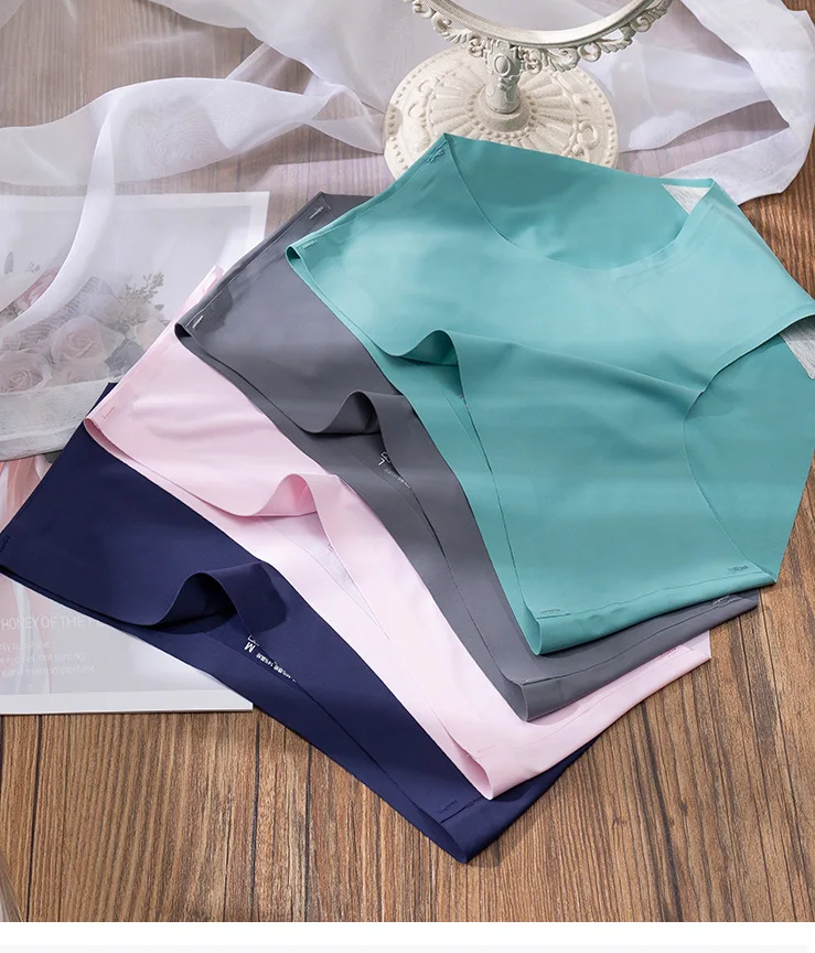 3Pcs Plus Size Underwear Women's Panties Ice Silk Solid Color Ladies Seamless Underpant Girls Briefs Breath Sexy Lingerie Female