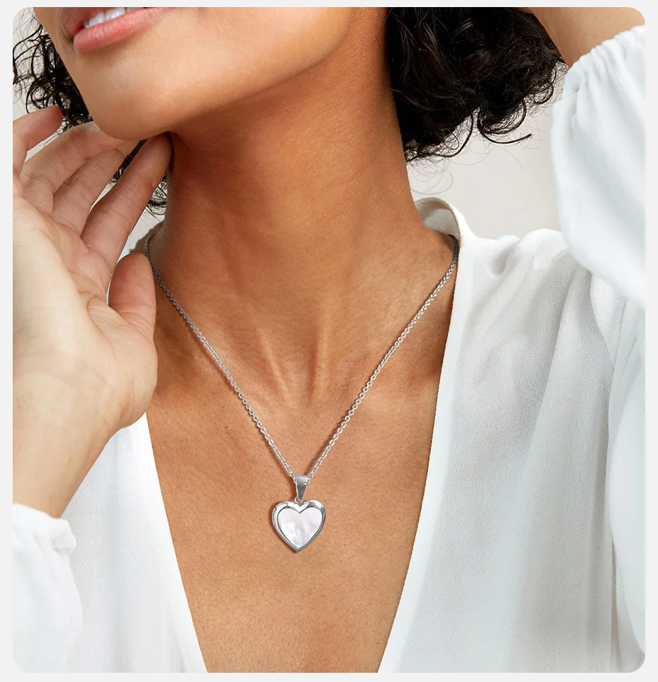 Vnox Women Locket Necklaces, Openable Heart Pendants, Stainless Steel Shell Photo Frame Necklace