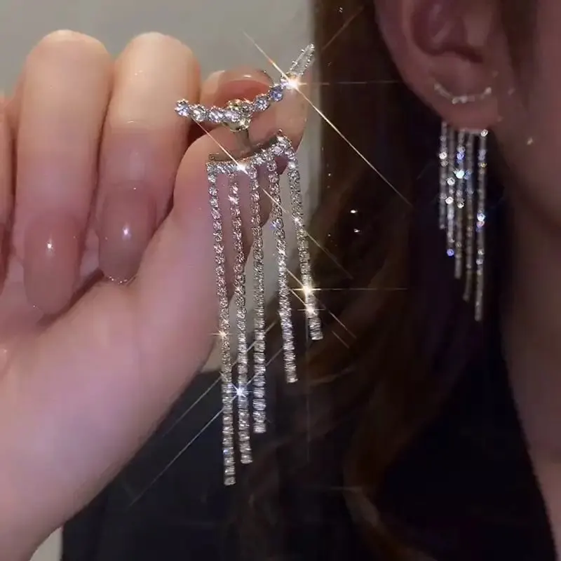 2023 New Fashion Unique Design Elegant Exquisite Light Luxury Zircon C Earrings Women Jewelry Party High-grade Gift Wholesale