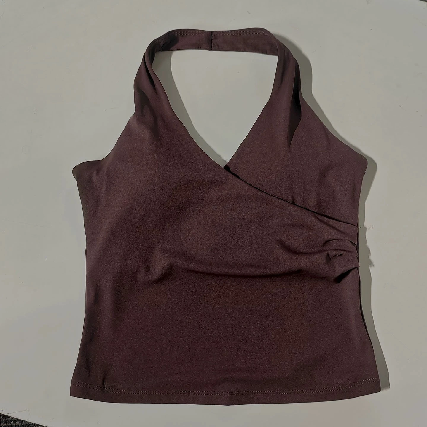 Women's Sexy V-Neck Fitness Bra Nude Sports Bra Hanging Neck Yoga Suit Vest Comfortable Breathable Gym Top for Active Wear