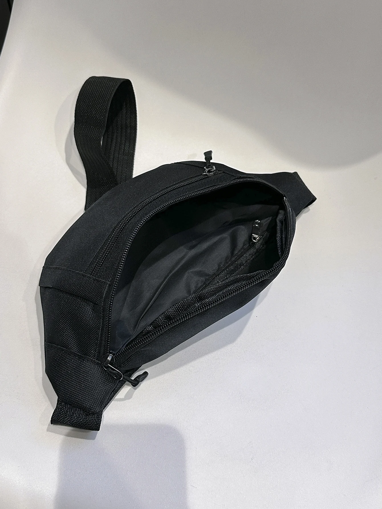 Fanny Pack Sports Festival Workout Traveling Running Large Crossbody Casual Hands-Free Wallets Waist Pack Phone Bag