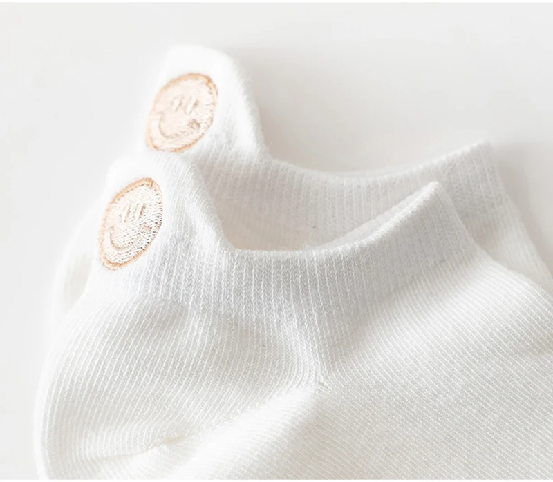 5 Pairs Cute White Socks Women Embroidered Short Ankle Socks Coffee Rabbit Bear Bowknot Love Heart Expression Cotton Boat Socks
