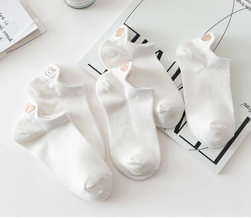 5 Pairs Cute White Socks Women Embroidered Short Ankle Socks Coffee Rabbit Bear Bowknot Love Heart Expression Cotton Boat Socks