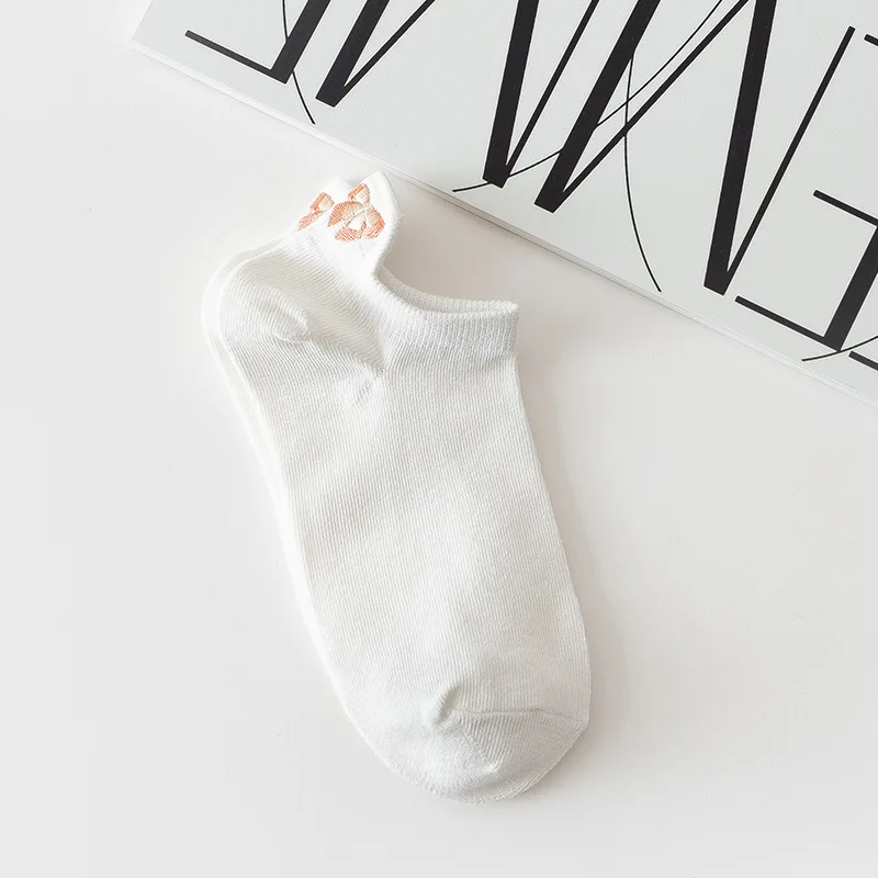 5 Pairs Cute White Socks Women Embroidered Short Ankle Socks Coffee Rabbit Bear Bowknot Love Heart Expression Cotton Boat Socks