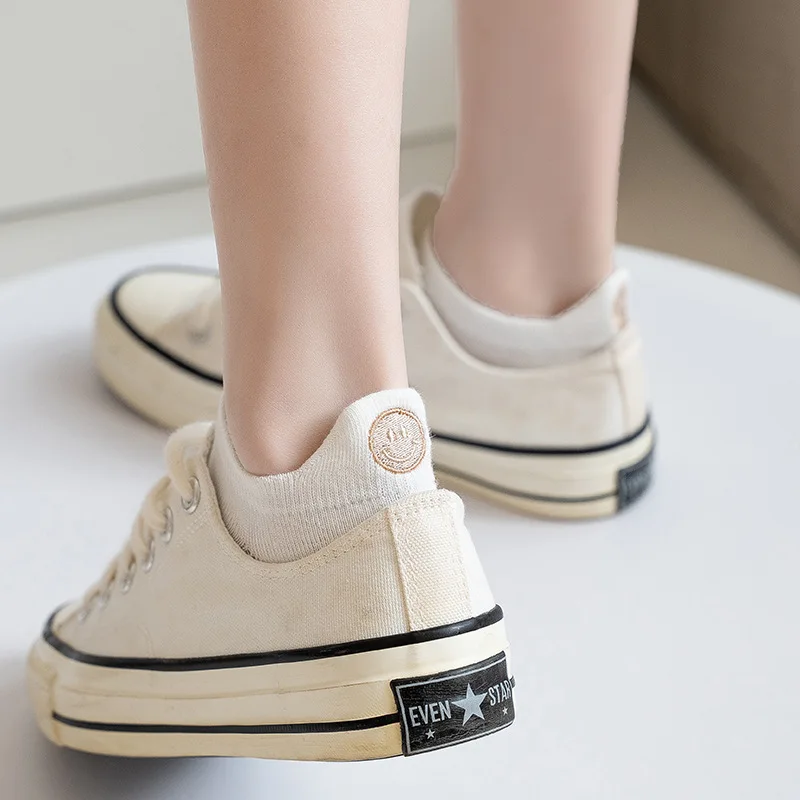 5 Pairs Cute White Socks Women Embroidered Short Ankle Socks Coffee Rabbit Bear Bowknot Love Heart Expression Cotton Boat Socks