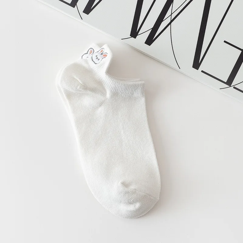 5 Pairs Cute White Socks Women Embroidered Short Ankle Socks Coffee Rabbit Bear Bowknot Love Heart Expression Cotton Boat Socks